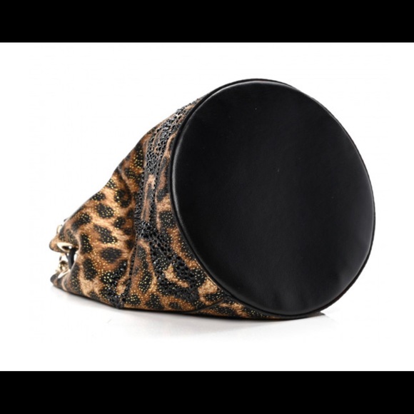 Christian Louboutin leopard print Mary Jane bucket bag - Picture 3 of 4